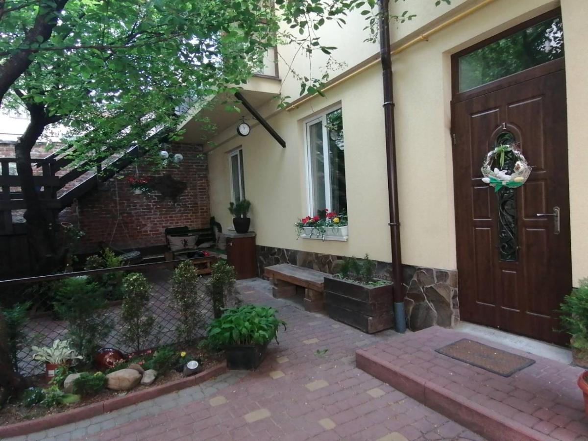 Апартаменты Старого Львова Lviv Ngoại thất bức ảnh